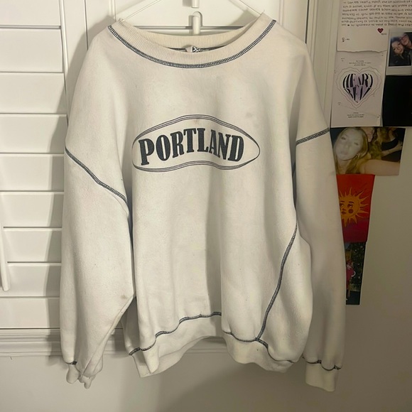 portland crewneck princess polly - Picture 2 of 5